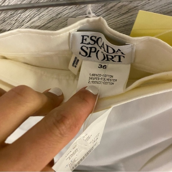 Escada Sport | Skort In White With Red Accents Size 36 NEW - Picture 7 of 8